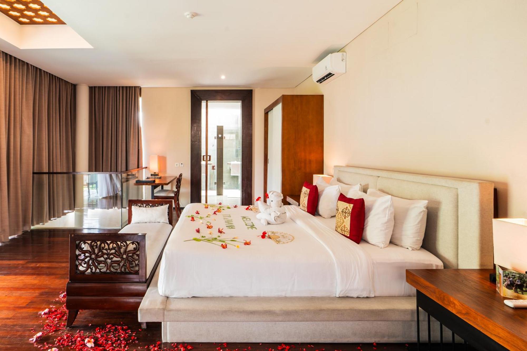 Javana Royal Villas Seminyak Zewnętrze zdjęcie